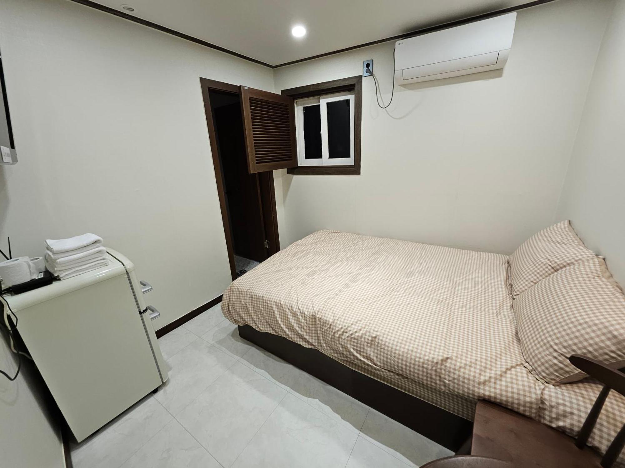 8 Hotel โซล ภายนอก รูปภาพ