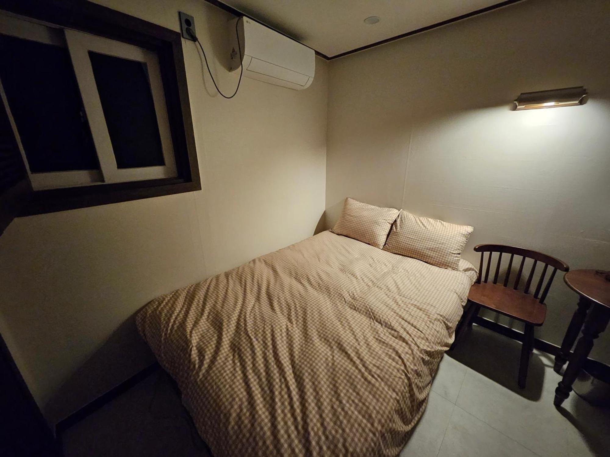 8 Hotel โซล ภายนอก รูปภาพ